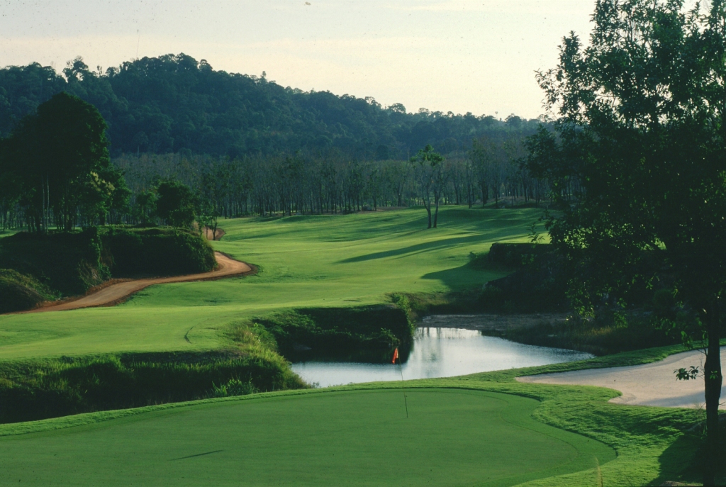 Blue Canyon Country Club (Lakes Course)