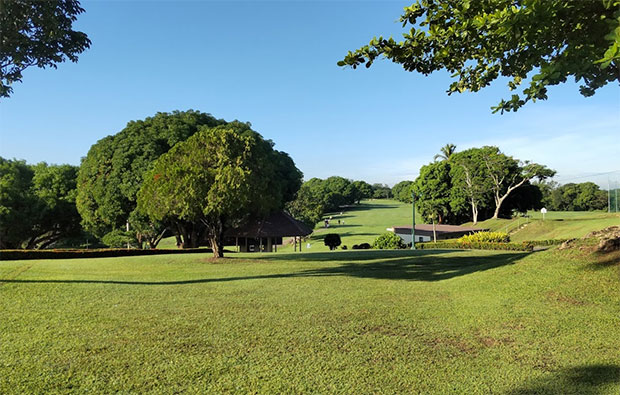 Hallow Ridge Filipinas Golf Fairways