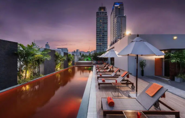 3N/2R: Radisson Suites Bangkok Sukhumvit (4*)